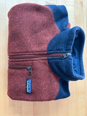 Patagonia Men’s Zip-Neck Fleece in Rust Red and Navy